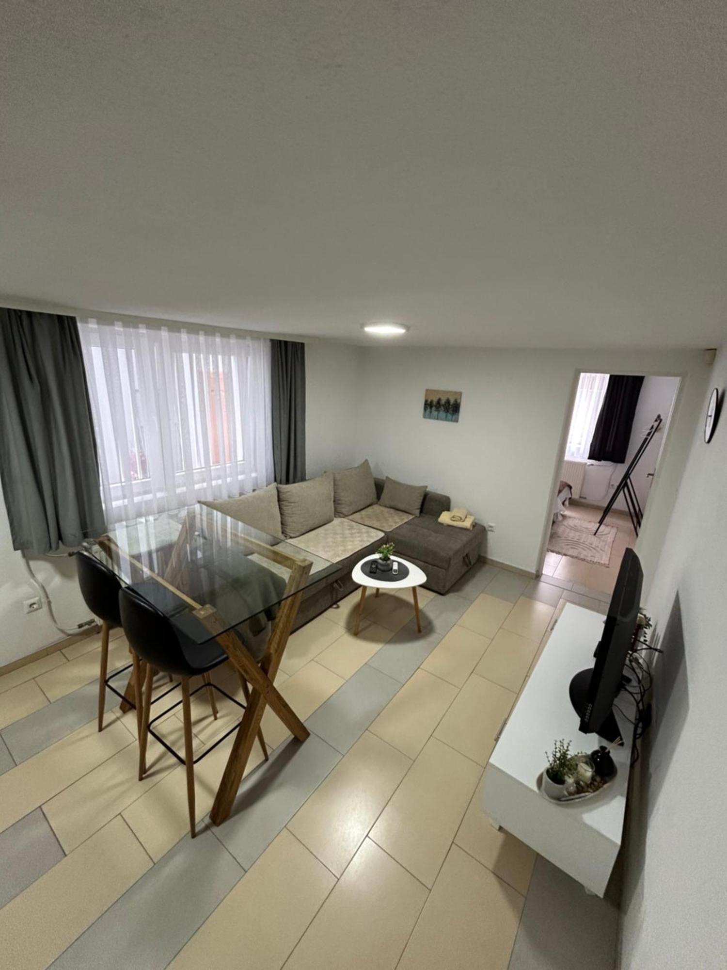 Star Apartamento *